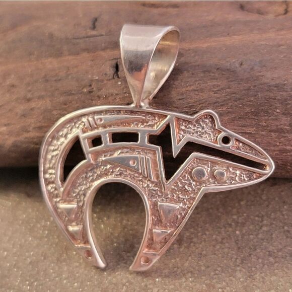 Ray Tracey Navajo Sterling Knifewing Segura Bear Pendant - Picture 2 of 6